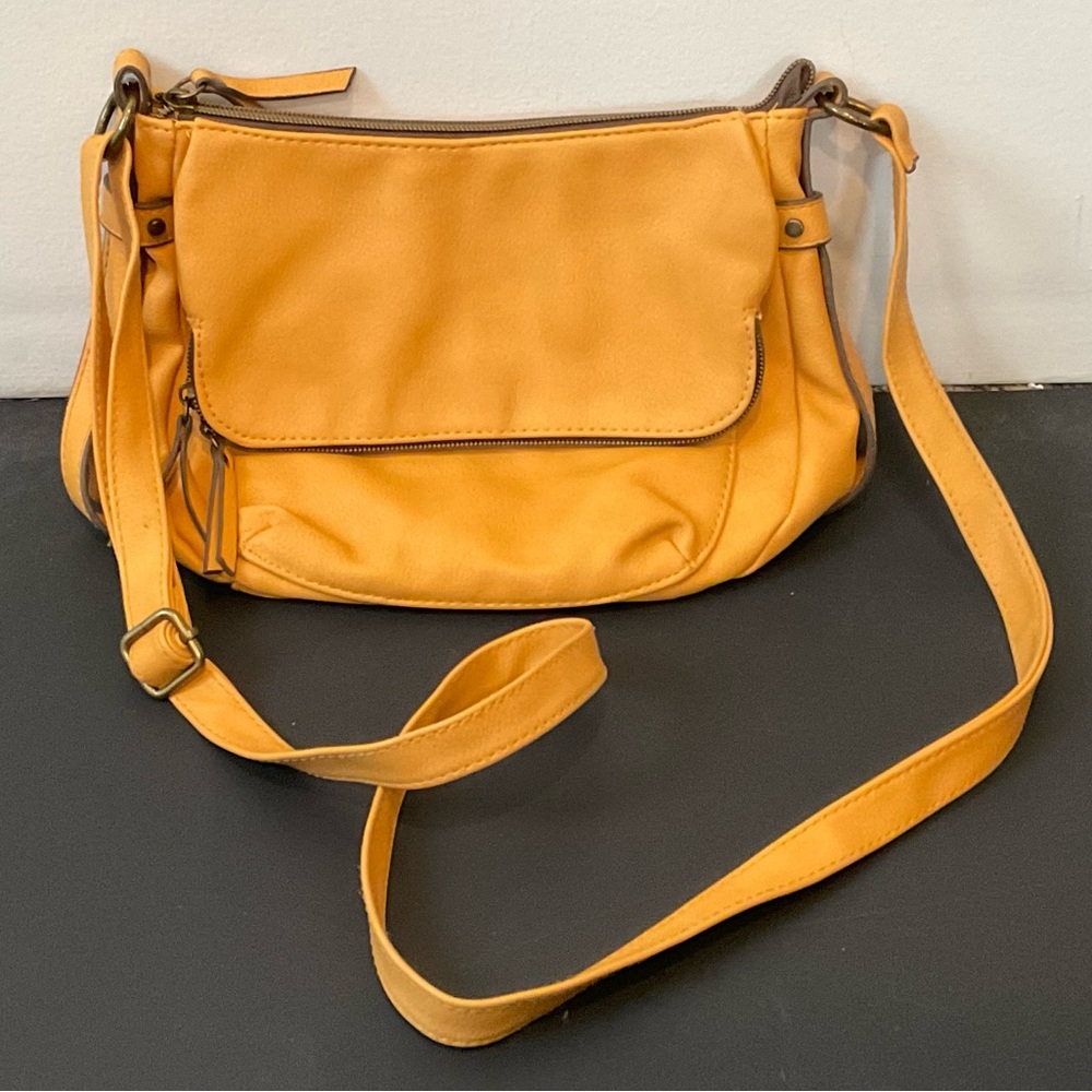 Women's Crossbody Purse - EUC
